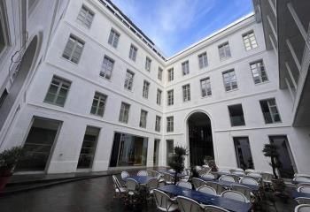 Location bureaux Toulouse - Quartier Saint-Etienne, métro Esquirol