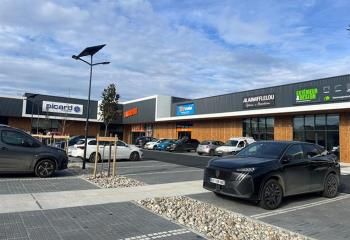 Location local commercial Flourens - Retail Park