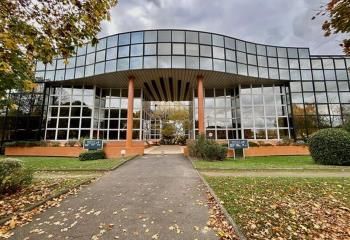 Location bureau Labège - Proche périphérique et bus