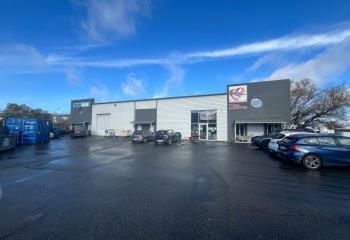 Local d'activité à louer Pechbonnieu - Proche périphérique sortie 14