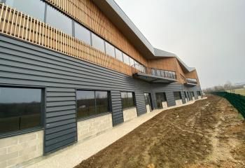 Local d'activités à louer Moissy-Cramayel - Proche N104 et RER D