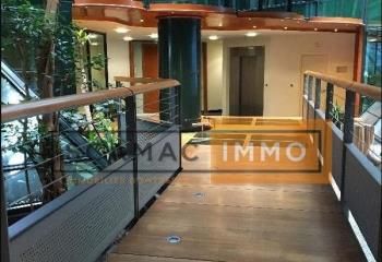 Location bureaux Torcy - Proximité A4, RER A et centre commercial