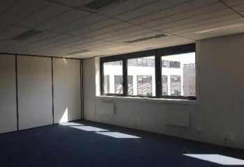 Location bureaux Lognes - Proche A4 et RER A