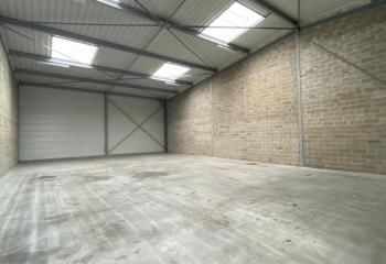 Local d'activités à louer Marines - Proximité échangeur D 915