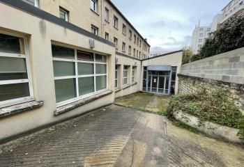 Local d'activité à louer Cachan - Proche RER B et Porte d'Orléans