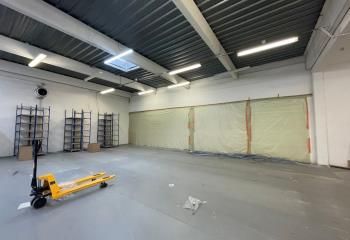 Local d'activités à louer Ivry-sur-Seine - Proche métro et RER