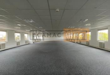 Location bureaux Gennevilliers - Proche A86, A15, RER C