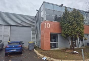 Local d'activité à louer Gonesse - Proximité gare RER et autoroutes