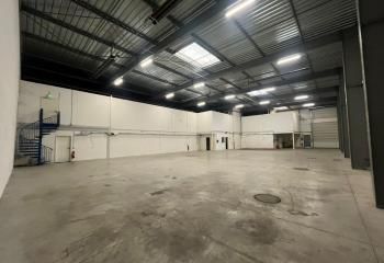 Local d'activités à louer Massy - Proximité gares TGV et RER