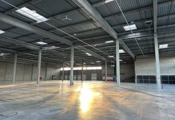 Location entrepôt Bussy-Saint-Georges - Proximité A4 et échangeur autoroutier