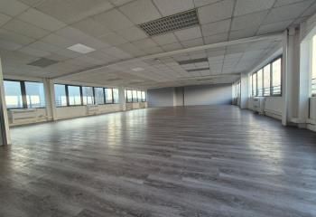 Location bureaux Le Thillay - Proche A1/A3/A104 et aéroport CDG