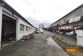 Local d'activités à louer Villeneuve-le-Roi - Accès gros porteurs