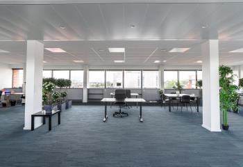 Location bureaux Ivry-sur-Seine - Proche métro et commodités