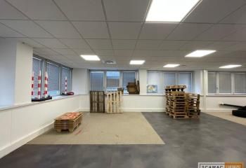 Location local d'activité Vélizy-Villacoublay - Proche T6 et Vélizy 2