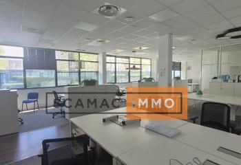 Location bureaux Roissy-en-France - Proche A1, A104 et RER B