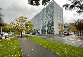 Location bureaux Noisy-le-Grand - Proche RER A et centre commercial