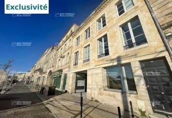 Location bureaux Bordeaux Chartrons - Vue sur les quais et terrasse