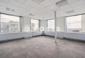 Location bureaux Courbevoie - Quartier de la Défense, proche transports