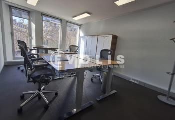 Bureaux à louer Paris 8 - Métro Saint-Philippe-du-Roule - Champs-Élysées