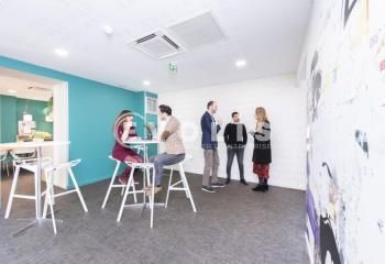 Bureaux à louer Paris 8 - Métro Saint-Augustin - Gare Saint-Lazare