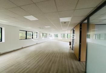 Location bureaux Champs-sur-Marne - Proche RER A et Grand Paris Express