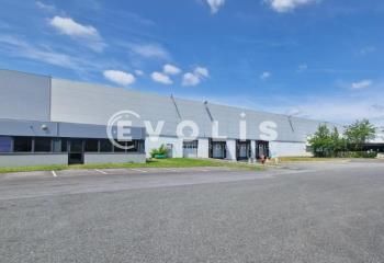 Location bâtiment indépendant Lieusaint - Proximité RER D et axes routiers