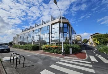 Location bureaux Gentilly - Proche RER B et périphérique