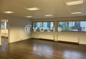 Location bureaux Paris 15 - Proche Porte de Versailles et métro