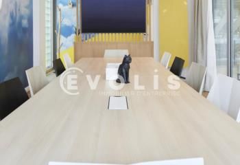 Coworking Paris 13 - Bureaux de standing - Espaces lumineux