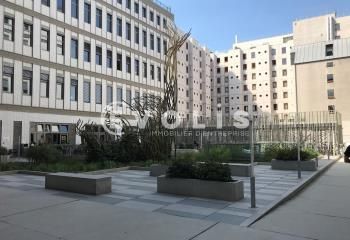 Bureaux à louer Paris 11 - Métro Richard-Lenoir - Bus Chemin Vert