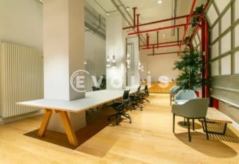 Bureaux modernes Paris 9 - Métro Trinité - Bus La Bruyère