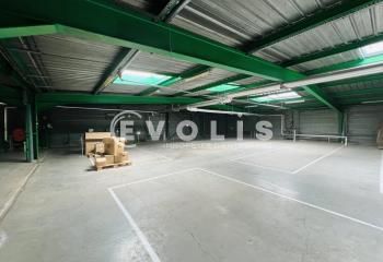 Location entrepôt froid positif Gretz-Armainvilliers - Accès bus et RER