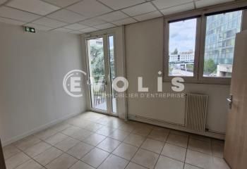 Location bureaux Montreuil - Proche transports en commun