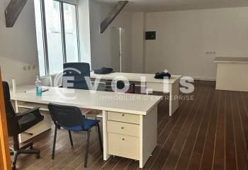 Location bureaux Paris 10 - Proche République, transports multiples