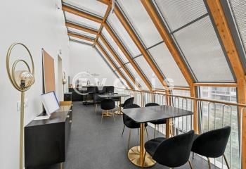 Location bureaux Paris 15 - Proche métro Bir-Hakeim et RER Champ de Mars