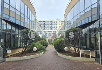 Location activité/entrepôt - 396 m²