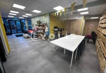 Location bureaux Paris 11 - Proche métro Père Lachaise et Philippe Auguste