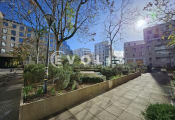 Location bureaux Antony - Proche transports en commun et RER B