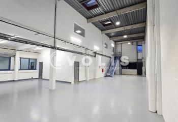 Location local d'activité Fresnes - Accès sécurisé et transports