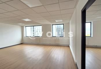 Location bureaux Ivry-sur-Seine - Métro Pierre et Marie Curie