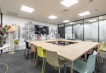 Bureaux modernes Élancourt - Accès 24/7 - Bus Diderot