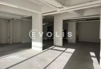 Bureaux à louer Paris 13 Place d'Italie - ERP et accessibles