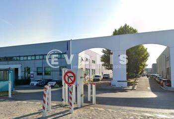 Location local d'activité Ivry-sur-Seine - Parc sécurisé proche RER C