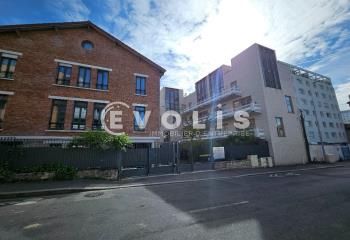 Location bureaux Arcueil - Proche RER Laplace et bus
