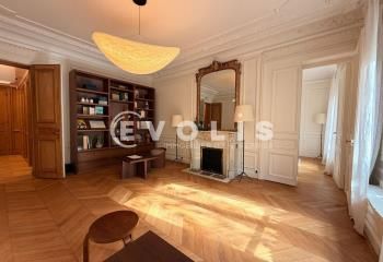 Location bureaux Paris 17 proche Étoile et métro Ternes