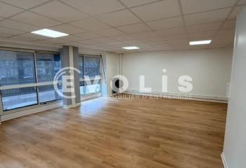 Bureaux à louer Paris 16 près métro Chardon Lagache