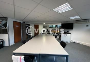 Bureaux à vendre Bron - Proche bus et tram