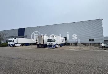 Entrepôts logistiques à louer Mions - Proximité A46 et A7