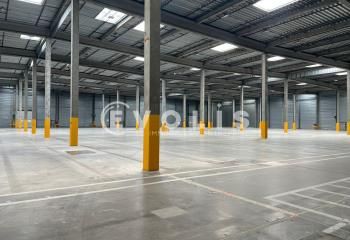 Entrepôt logistique à louer Saint-Quentin-Fallavier - Proche A43 et A46