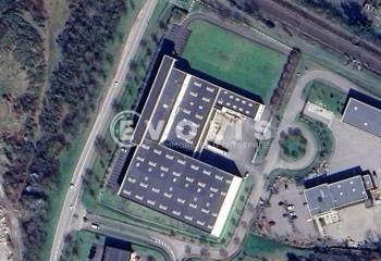 Locaux d'activité à vendre Villefontaine - Proche aéroport Lyon Saint-Exupéry